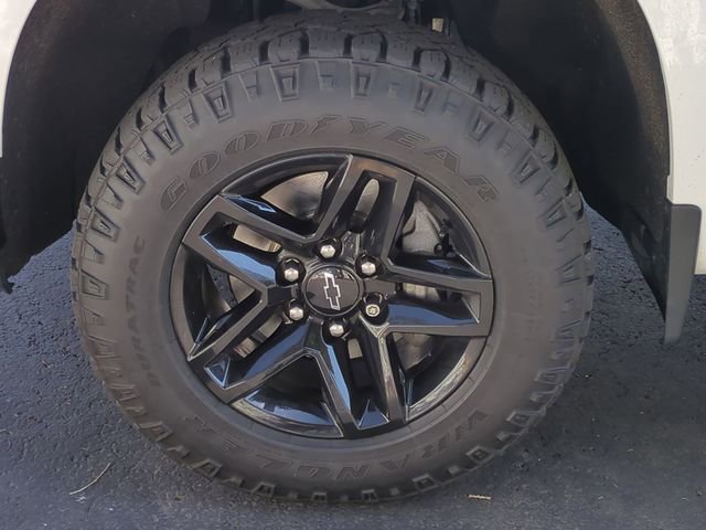 Used 2022 Chevrolet Silverado 1500 Custom Trail Boss image 32
