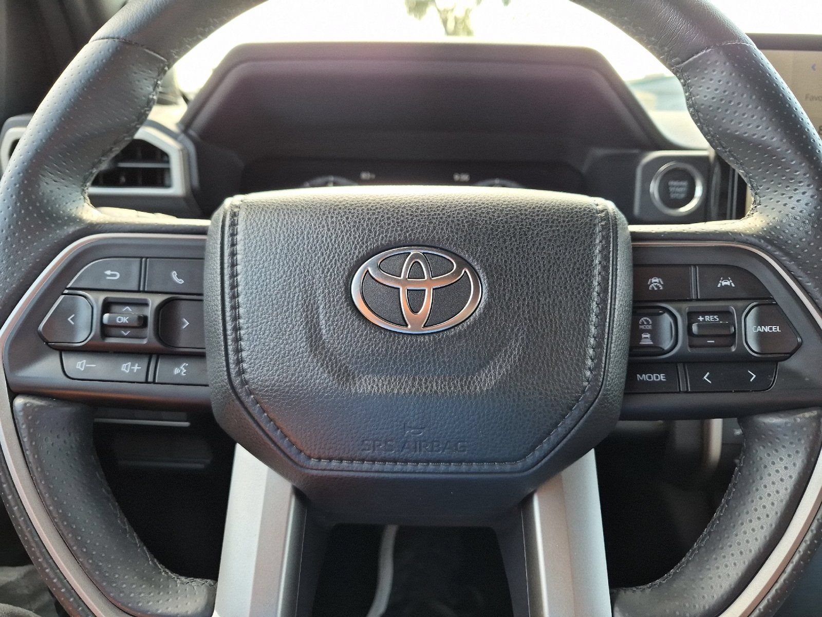 Certified 2025 Toyota 4Runner Limited AWD/4WD image 23