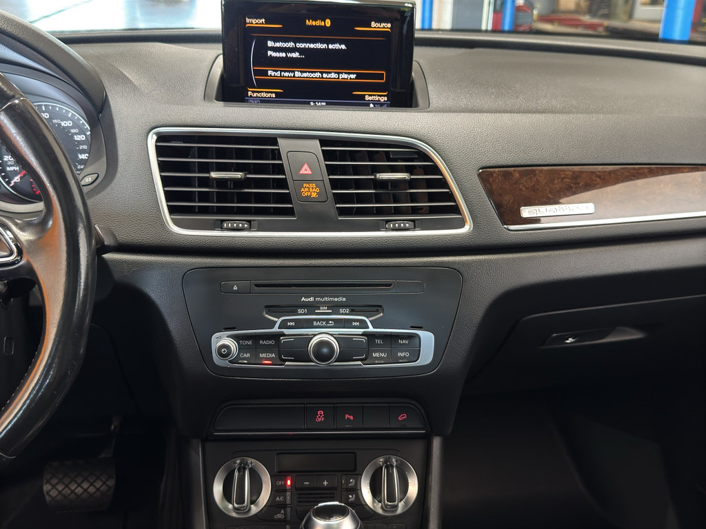 Used 2015 Audi Q3 2.0T Prestige w/ Prestige Package AWD/4WD image 27