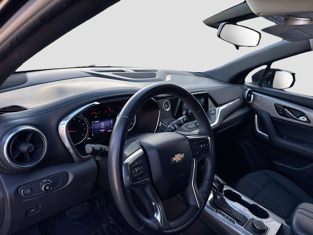 Used 2019 Chevrolet Blazer LT image 11