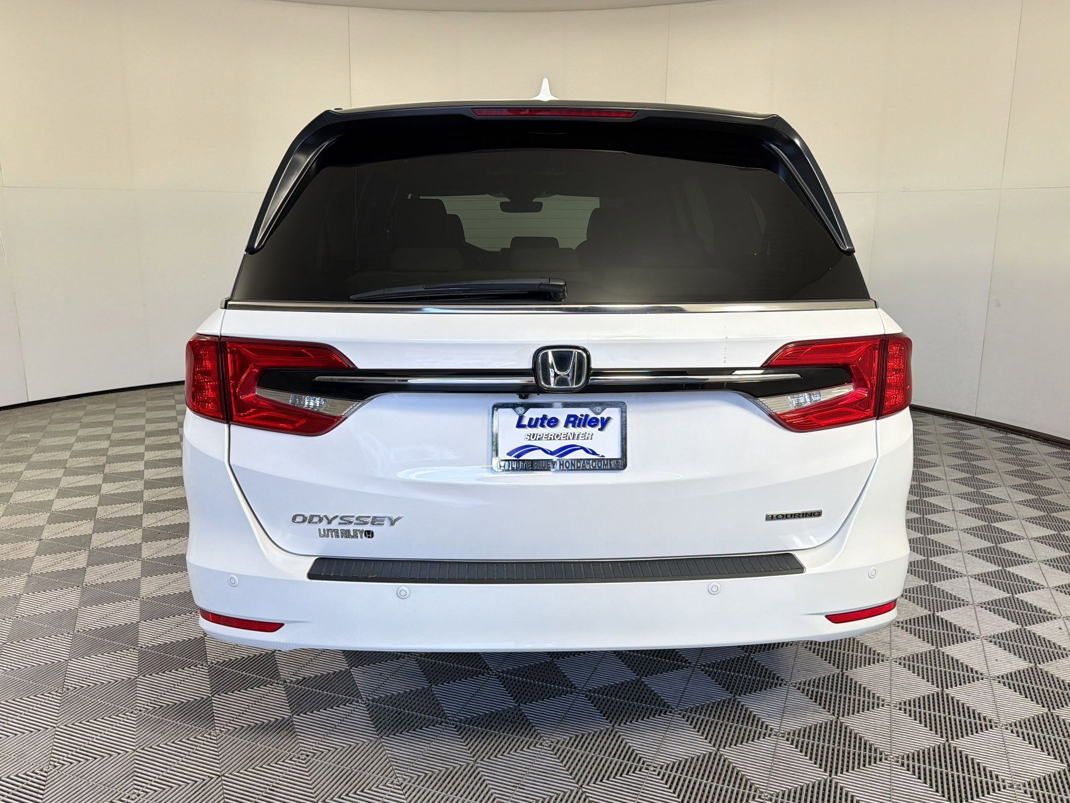 Certified 2023 Honda Odyssey Touring image 10