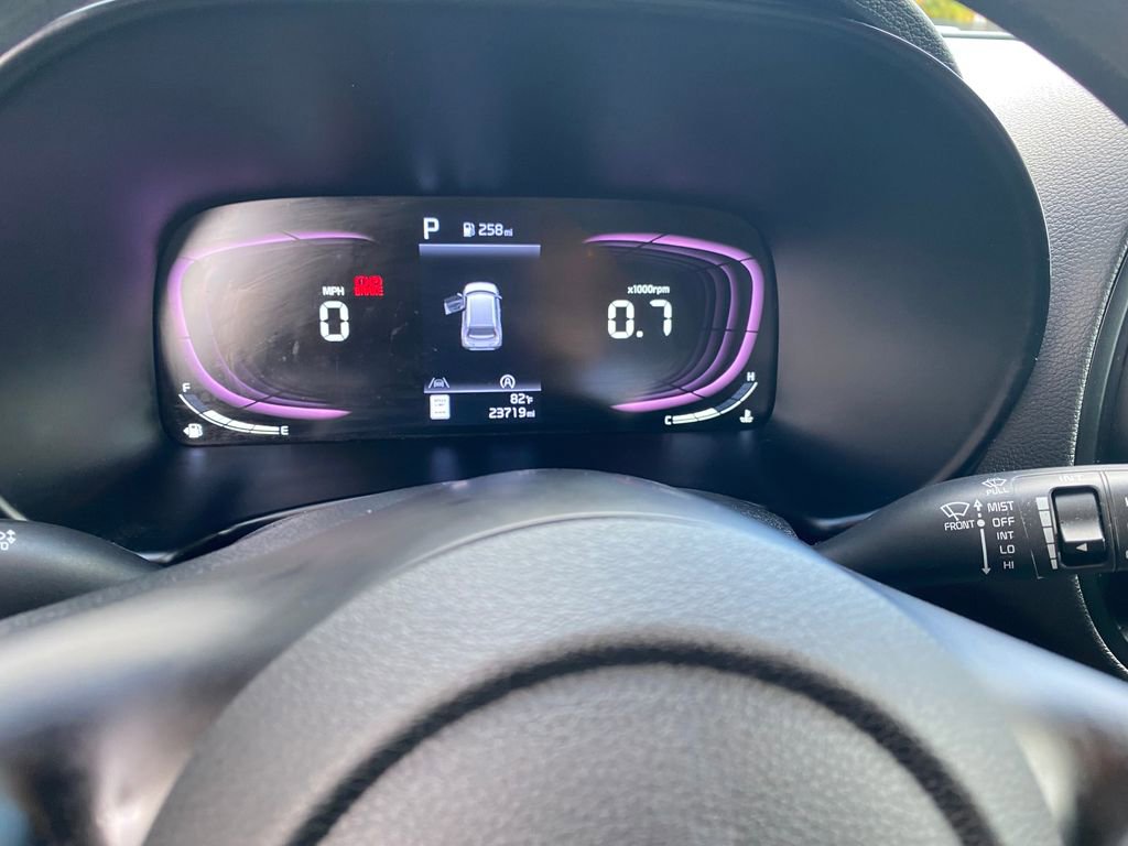 Used 2023 Kia Soul LX w/ LX Technology Package image 33