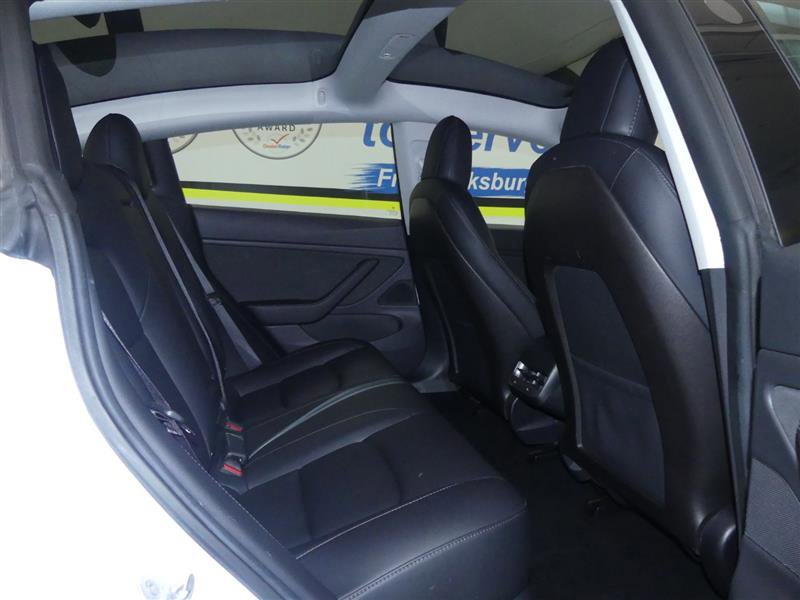 Used 2019 Tesla Model 3 Standard Range Plus image 18