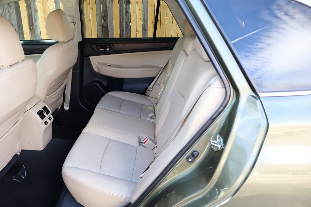 Used 2017 Subaru Outback 3.6R Limited AWD/4WD image 20