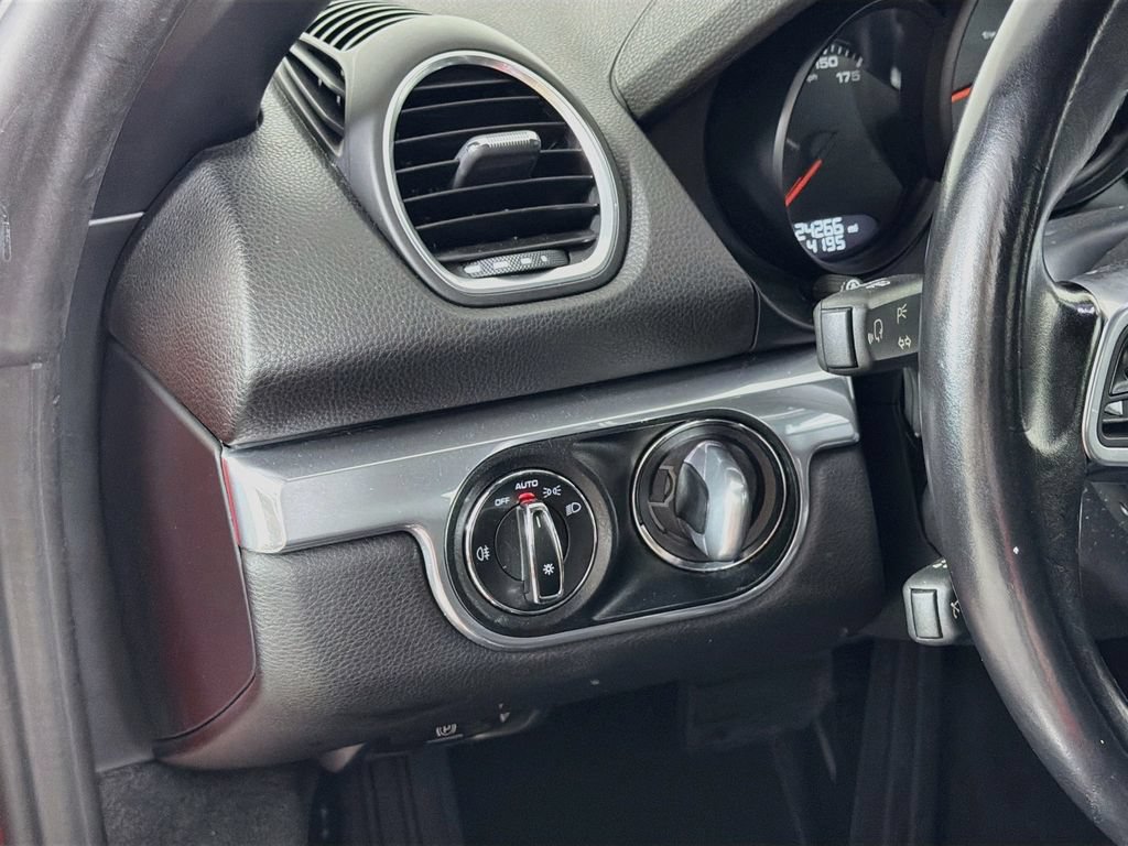Used 2023 Porsche 718 Boxster RWD image 10