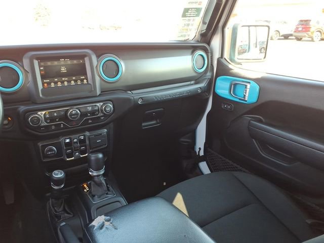 Used 2022 Jeep Wrangler Unlimited Sport image 18