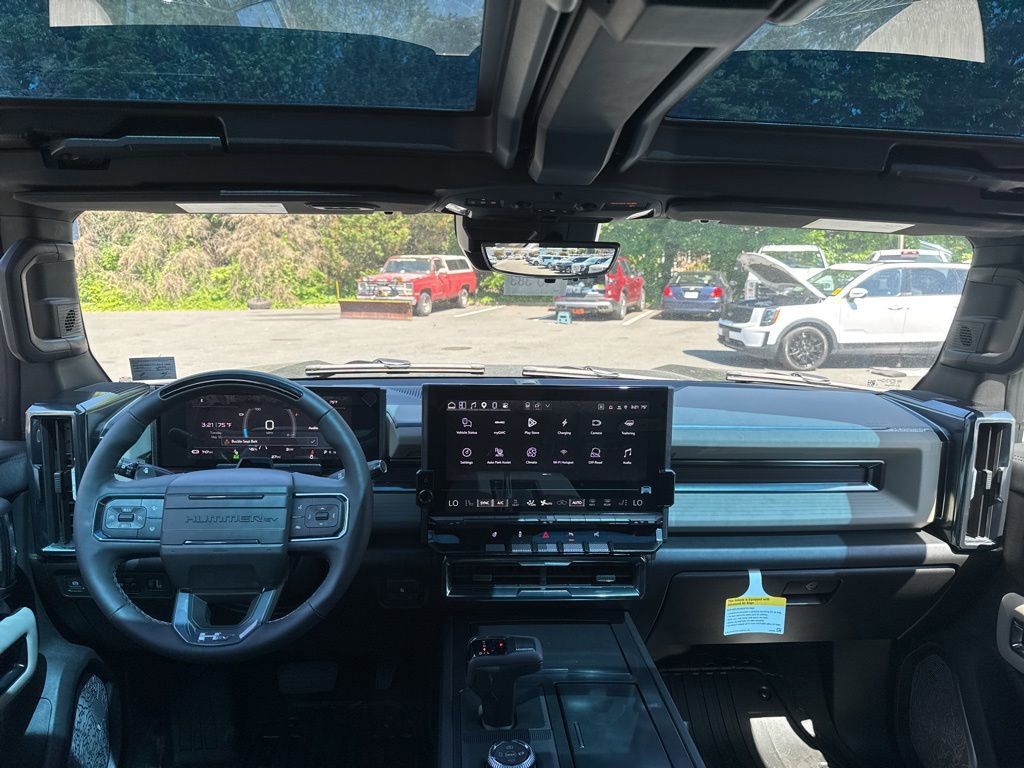 New 2026 GMC Hummer EV SUV AWD/4WD image 16