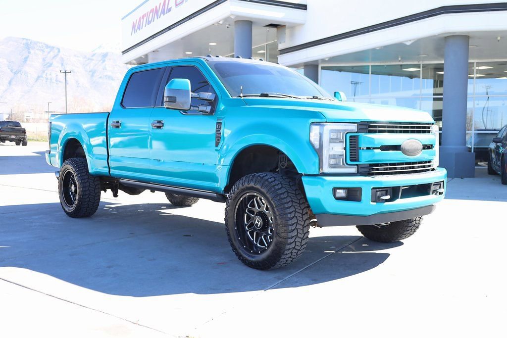 Used 2017 Ford F350 Platinum w/ FX4 4x4 Off Road Package image 8