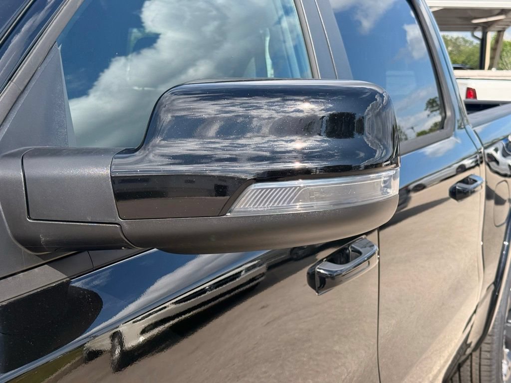 New 2026 RAM 1500 Express RWD image 29