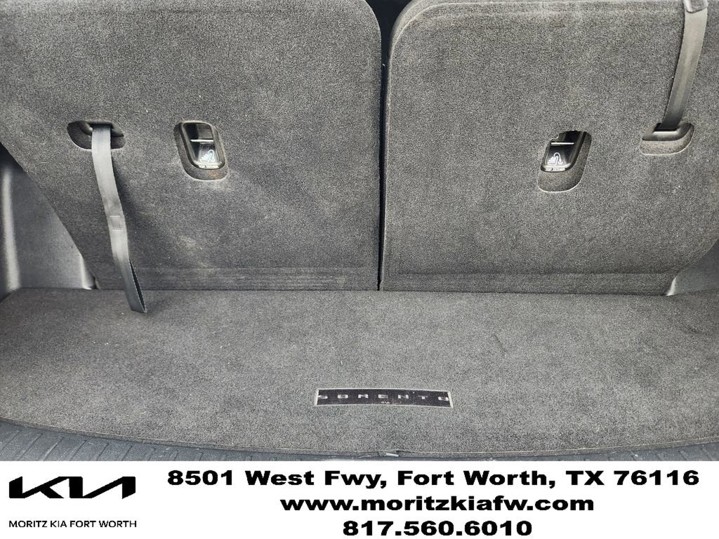 Used 2023 Kia Sorento LX FWD image 31