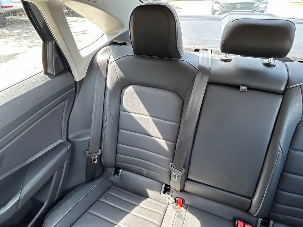 Certified 2021 Volkswagen Jetta SE w/ SE Cold Weather Package FWD image 12