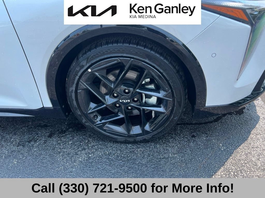 Certified 2025 Kia K4 GT-Line Turbo FWD image 20