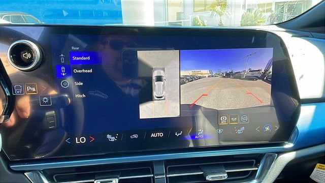 New 2026 Chevrolet Equinox EV LT AWD/4WD image 20