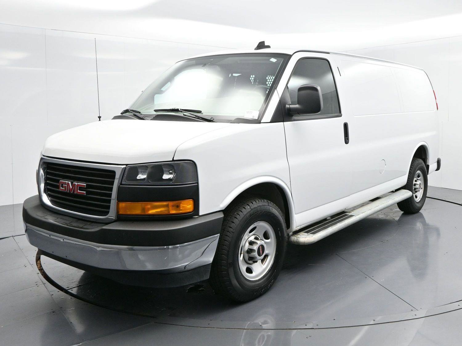 Used 2024 GMC Savana 2500 w/ Driver Convenience Package image 3