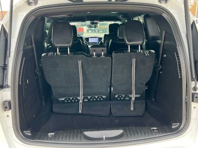 Used 2024 Chrysler Pacifica Limited FWD image 39