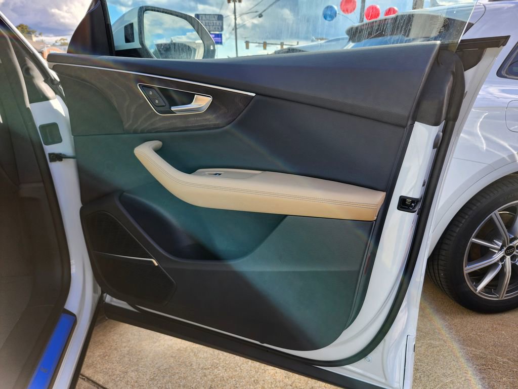 New 2026 Audi Q8 Premium Plus image 19