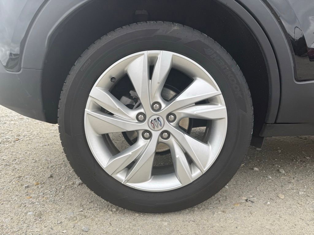 Used 2025 Buick Encore GX Preferred image 16