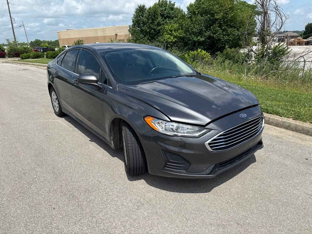 Used 2020 Ford Fusion S FWD image 2