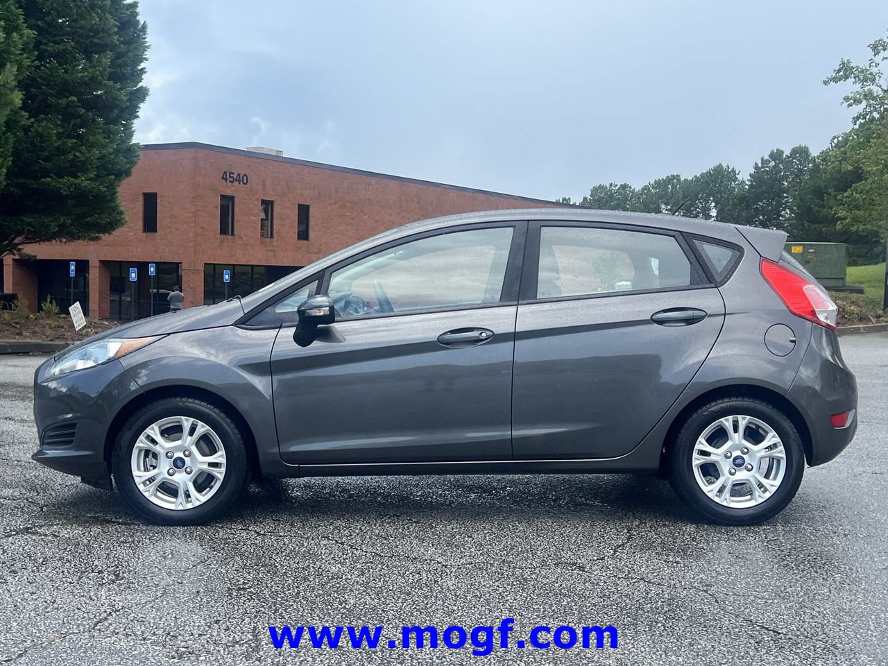 Used 2015 Ford Fiesta SE FWD image 22