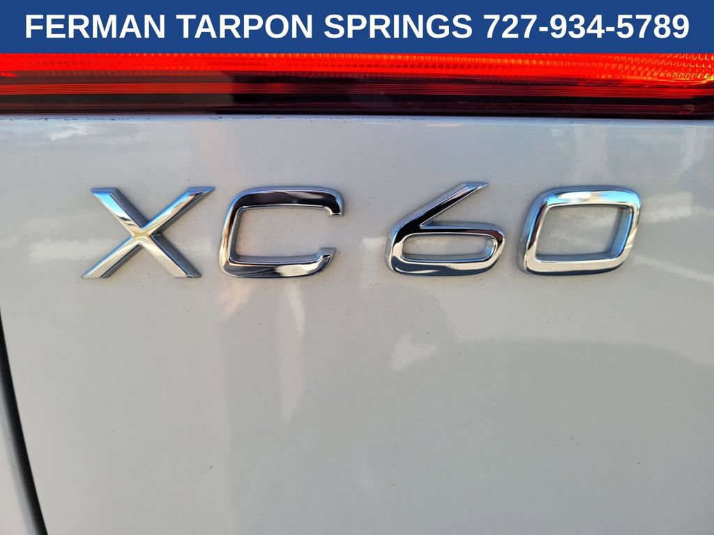Certified 2025 Volvo XC60 B5 Ultra w/ Protection Package Premier image 17