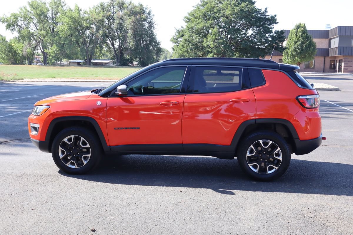 Used 2017 Jeep Compass Trailhawk w/ Popular Equipment Group AWD/4WD image 9