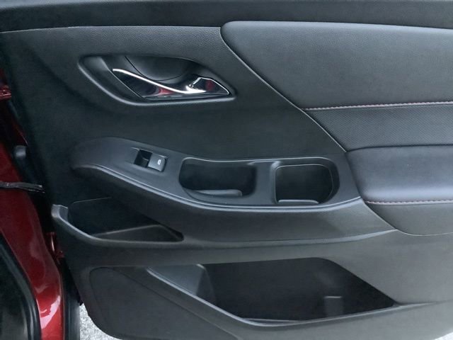 Used 2023 Chevrolet Traverse RS image 24