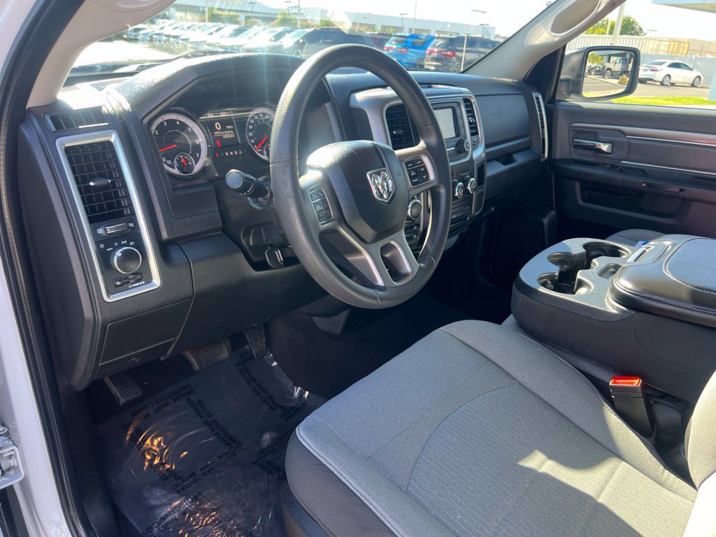 Used 2024 RAM 1500 Classic SLT AWD/4WD image 26
