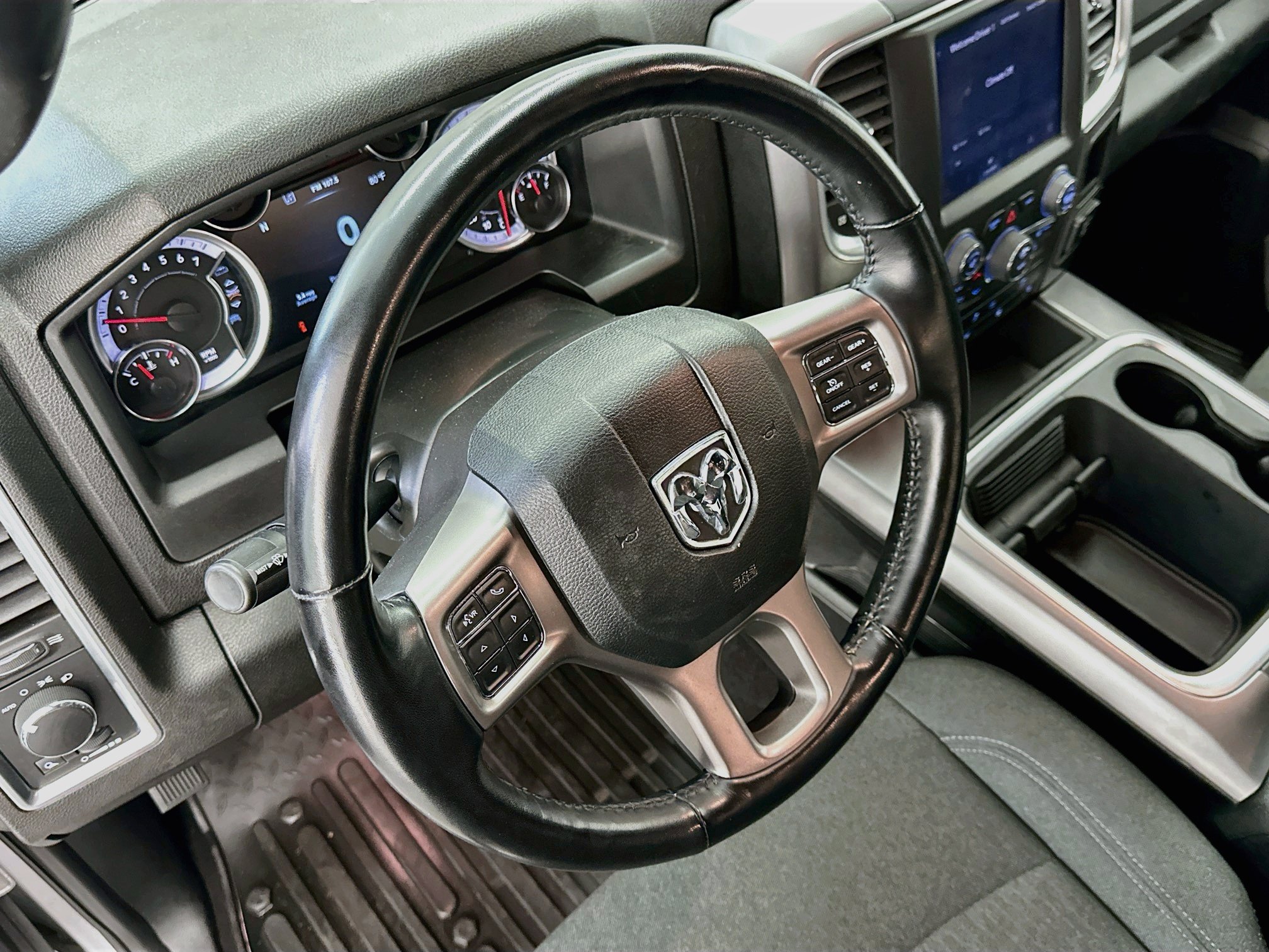 Used 2022 RAM 1500 Warlock w/ Trailer & Traction Group AWD/4WD image 18