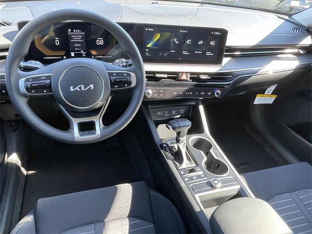 New 2026 Kia K5 LXS image 2
