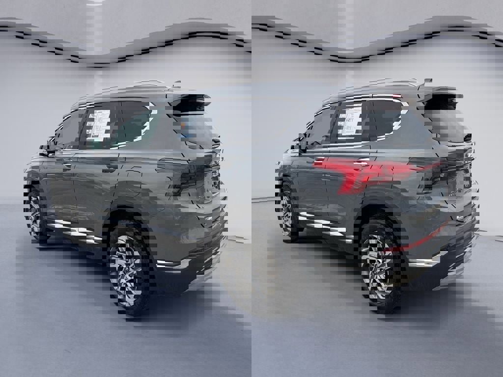 Used 2022 Hyundai Santa Fe SEL w/ Convenience Package image 3