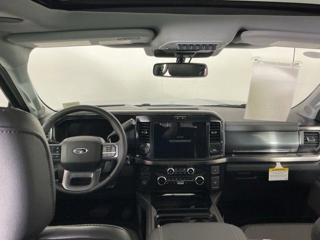 New 2026 Ford F350 Lariat image 29