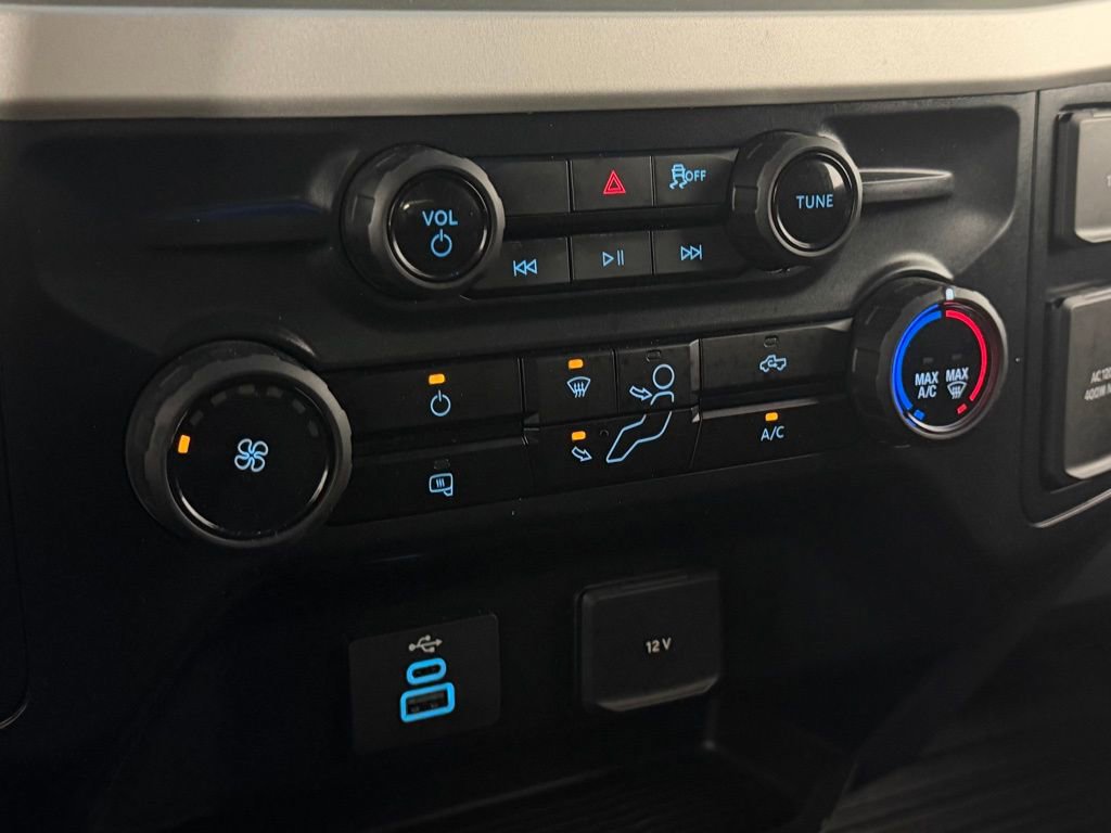 Used 2025 Ford F250 XL w/ FX4 Off-Road Package image 19