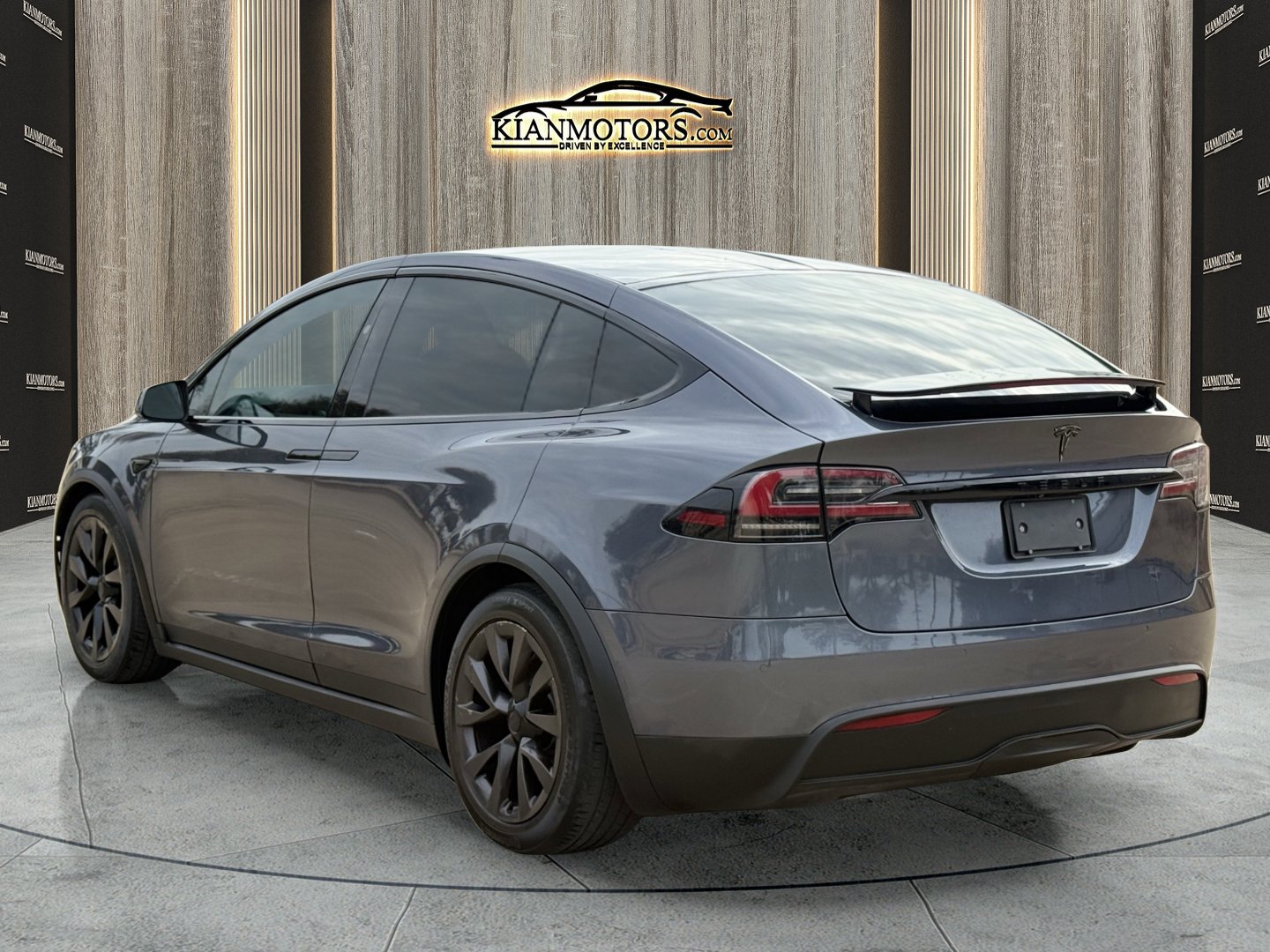 Used 2023 Tesla Model X AWD/4WD image 8