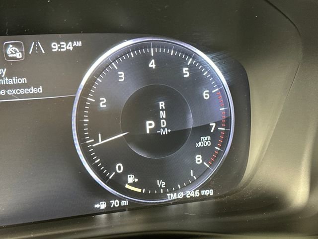 Used 2021 Volvo XC40 T5 R-Design w/ Protection Package Premier image 19