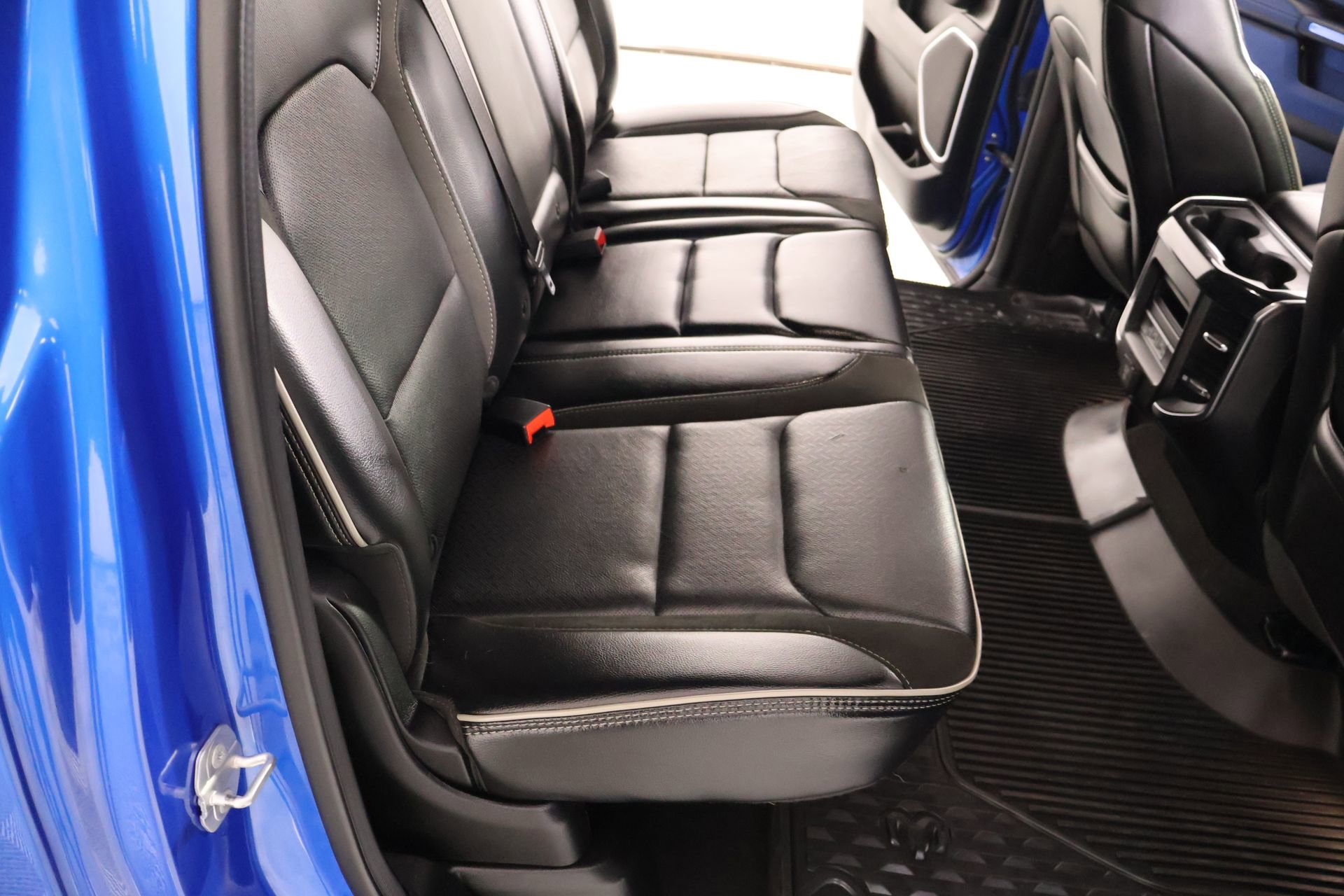 Used 2022 RAM 1500 Laramie w/ Sport Appearance Package AWD/4WD image 15