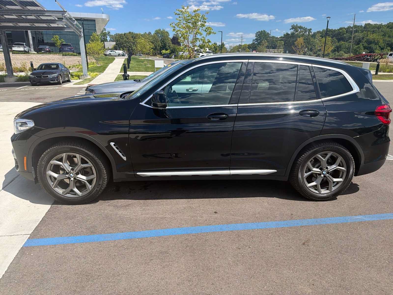 Used 2020 BMW X3 xDrive30i w/ Convenience Package AWD/4WD image 4