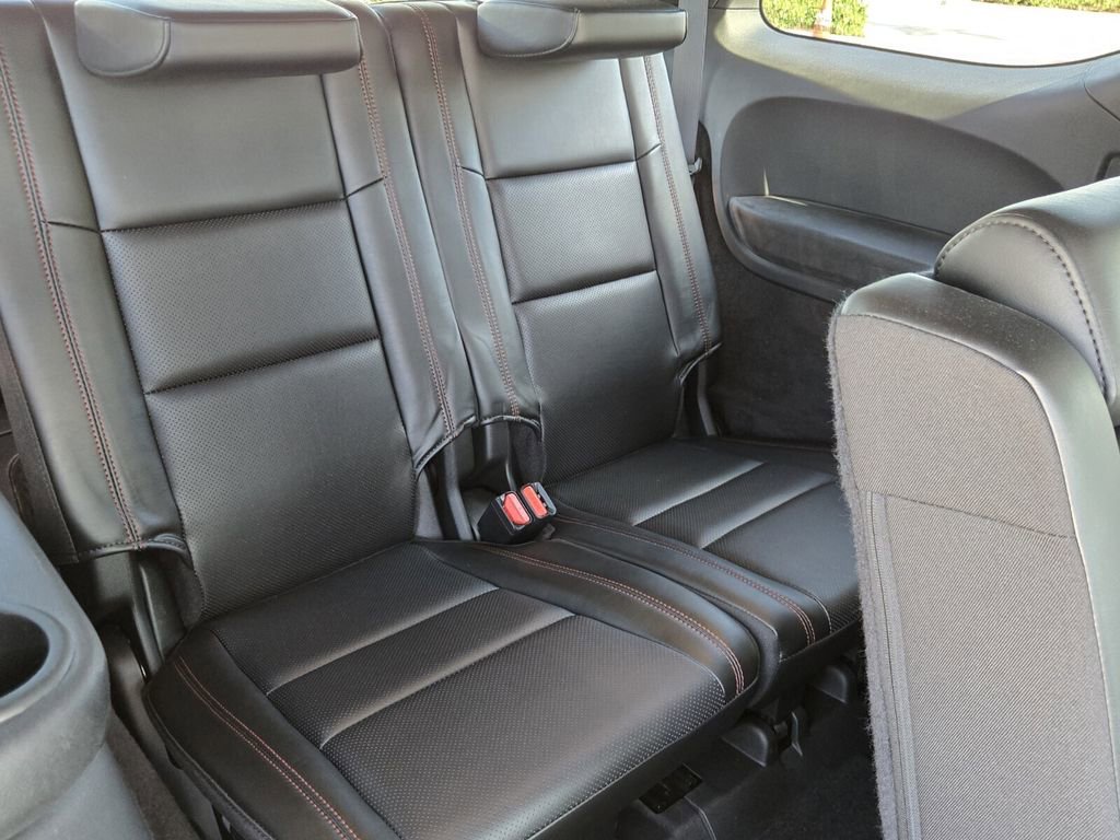 Used 2023 Dodge Durango R/T RWD image 19