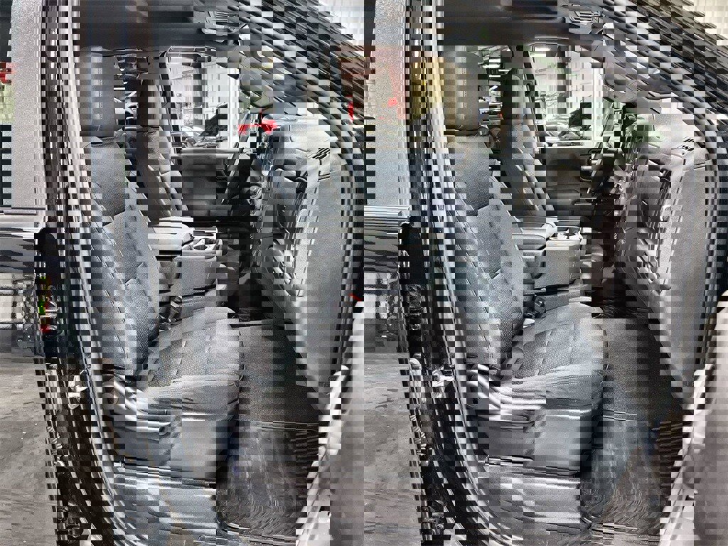 Used 2020 Chevrolet Silverado 1500 Custom w/ Custom Value Package image 26