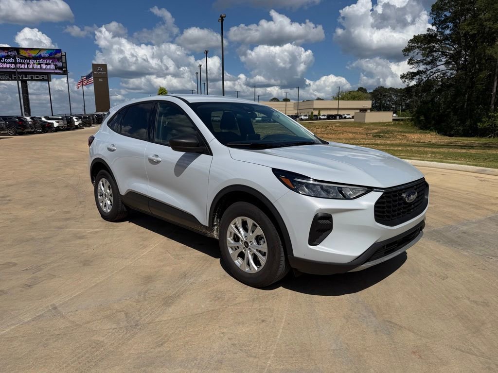 Used 2025 Ford Escape Active AWD/4WD image 7