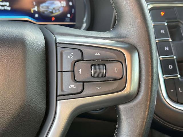 Used 2024 Chevrolet Suburban LT image 23