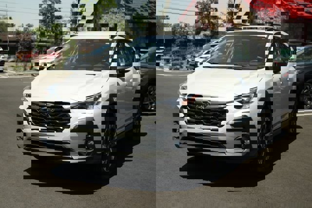Certified 2025 Subaru Crosstrek 2.0i Premium image 7