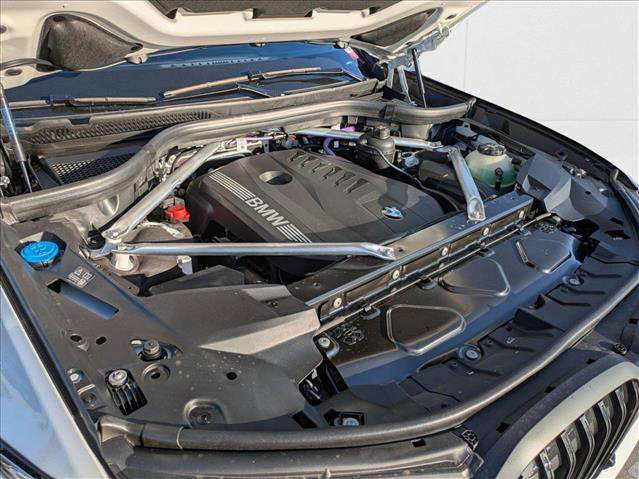 Used 2026 BMW X7 xDrive40i w/ M Sport Package image 17