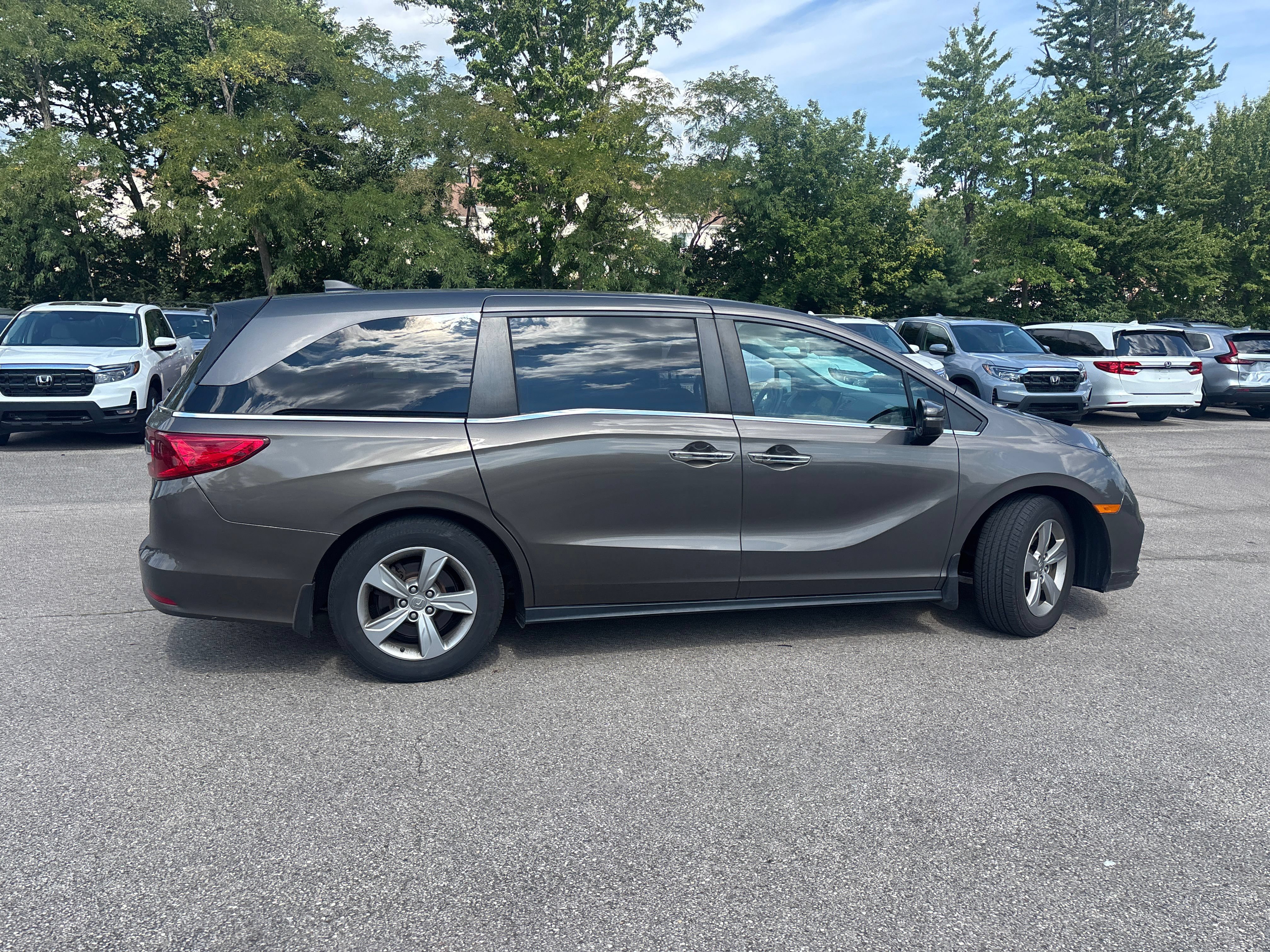 Used 2019 Honda Odyssey EX-L image 18