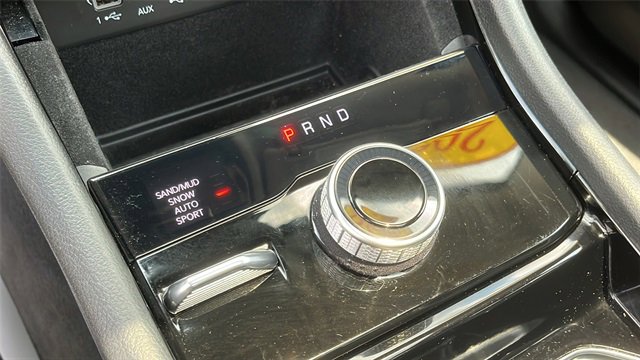 Used 2022 Jeep Grand Cherokee Limited image 17