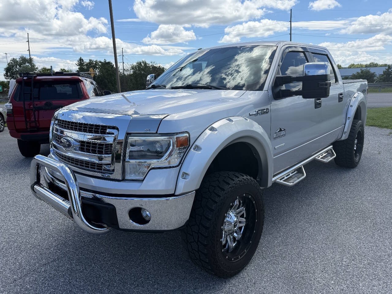 Used 2014 Ford F150 XLT w/ Equipment Group 302A Luxury AWD/4WD image 2