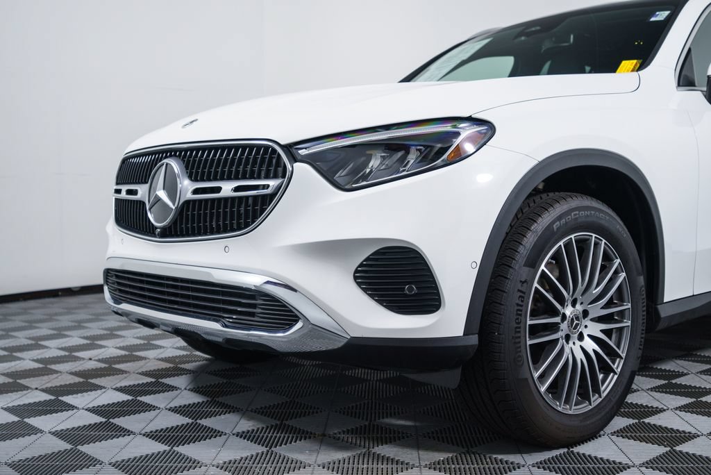 Certified 2025 Mercedes-Benz GLC 300 4MATIC image 11