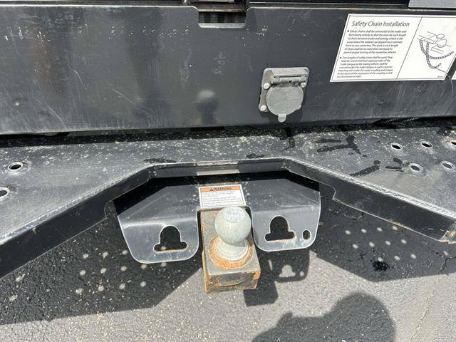 Used 2024 Ford E-350 and Econoline 350 Super Duty w/ Driver's Safety Package RWD image 14