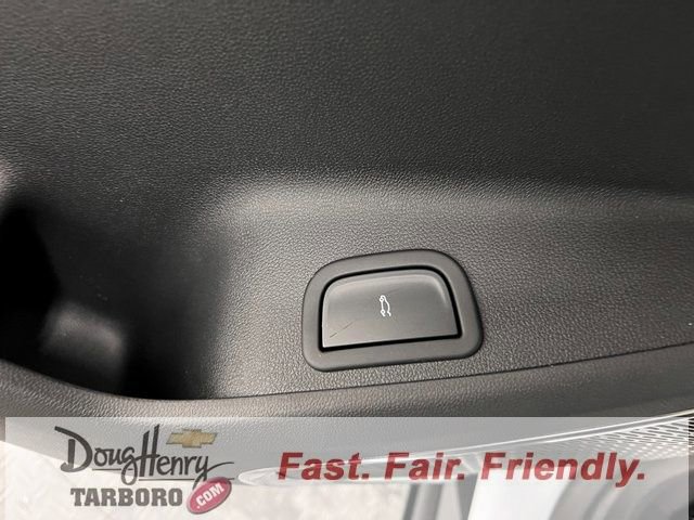 New 2026 Chevrolet Traverse RS w/ LPO, Floor Liner Package FWD image 26