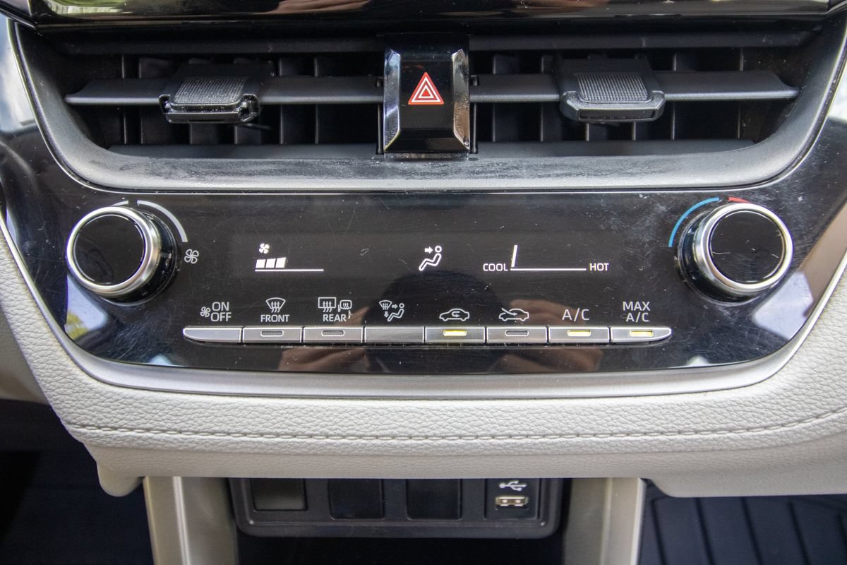 Used 2022 Toyota Corolla Cross L FWD image 27