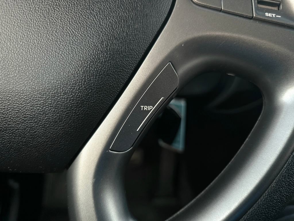 Used 2015 Hyundai Tucson GLS w/ Option Group 02 FWD image 9